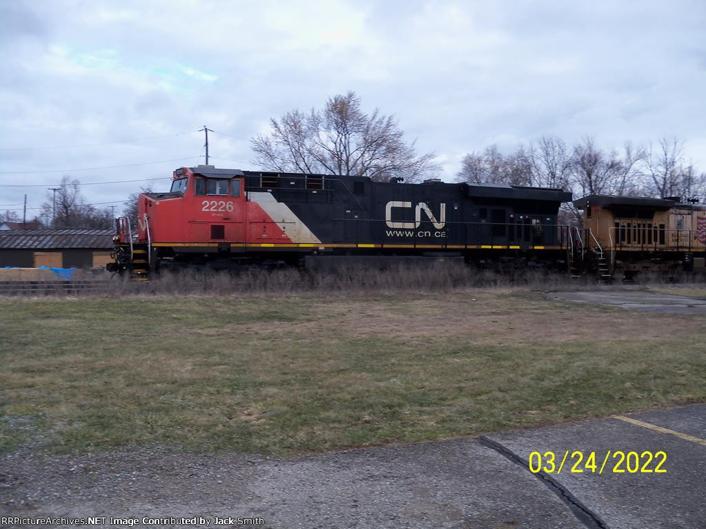 CN 2226